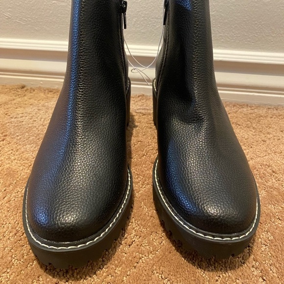 Universal thread women’s Black Ankle Boots Zipper New size 10 stylish comfort - Picture 4 of 15